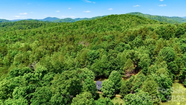 3497 Blue Creek Road, Lenoir, NC 28645