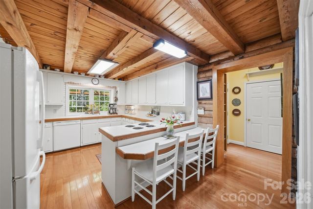 3497 Blue Creek Road, Lenoir, NC 28645