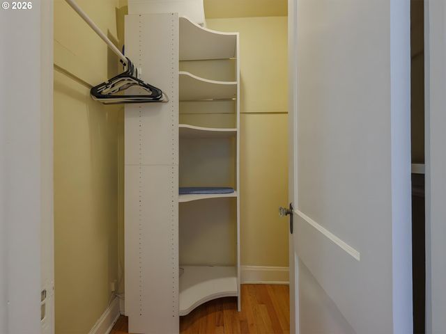 709 Sw 16TH Ave 304, Portland, OR 97205