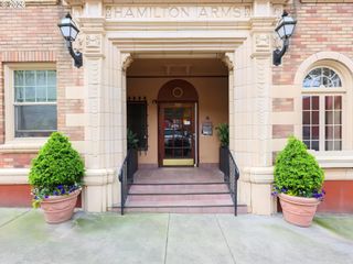 709 Sw 16TH Ave 304, Portland, OR 97205