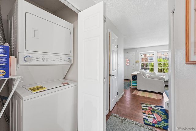 9631 W Chatfield Avenue B, Littleton, CO 80128