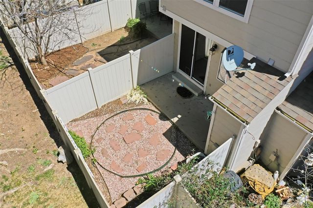 9631 W Chatfield Avenue B, Littleton, CO 80128