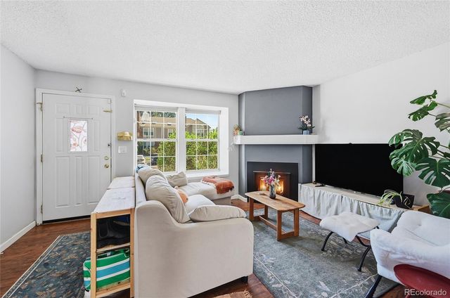 9631 W Chatfield Avenue B, Littleton, CO 80128