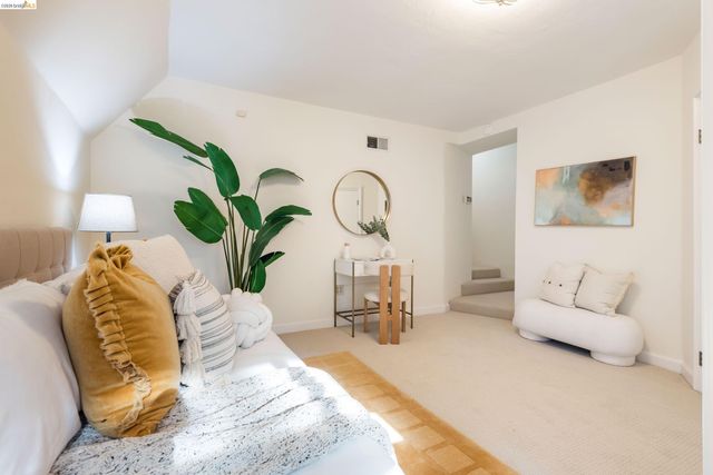 5200 Golden Gate Ave, Oakland, CA 94618