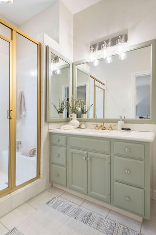 5200 Golden Gate Ave, Oakland, CA 94618