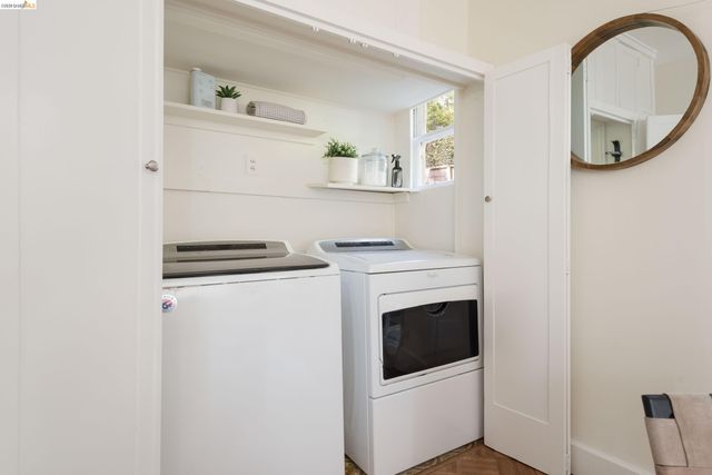 5200 Golden Gate Ave, Oakland, CA 94618