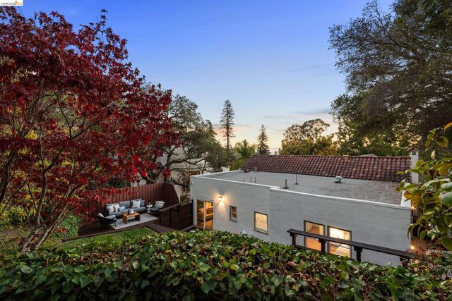 5200 Golden Gate Ave, Oakland, CA 94618