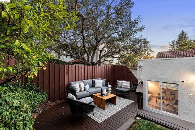 5200 Golden Gate Ave, Oakland, CA 94618
