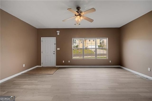 4203 Legacy Square, Atlanta, GA 30349