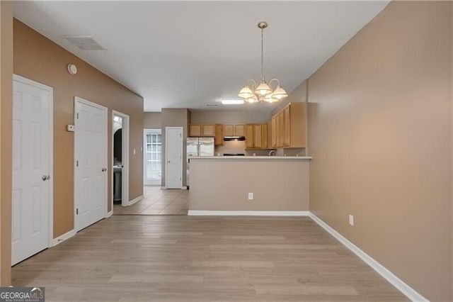 4203 Legacy Square, Atlanta, GA 30349