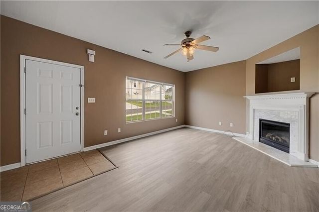 4203 Legacy Square, Atlanta, GA 30349