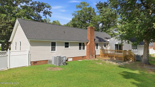 1209 Waterloo Drive, Rocky Mount, NC 27804