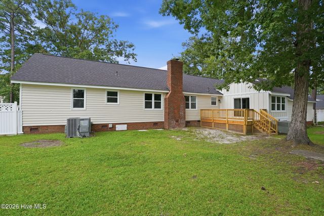 1209 Waterloo Drive, Rocky Mount, NC 27804