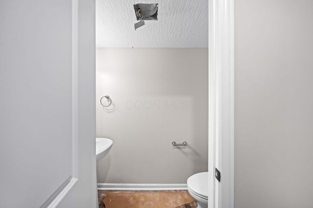 315 Genoa Road, Commercial Point, OH 43116