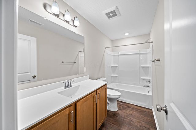 315 Genoa Road, Commercial Point, OH 43116