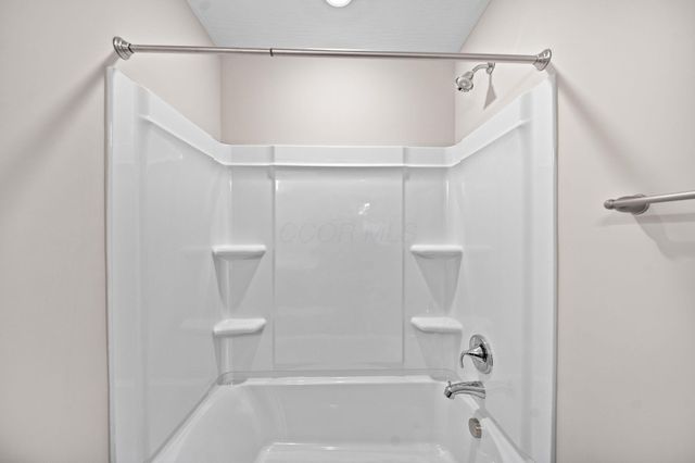 315 Genoa Road, Commercial Point, OH 43116