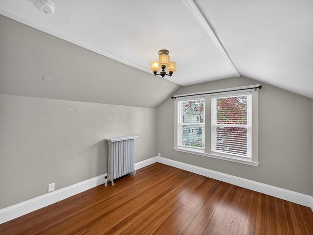 9 Hood St, Saugus, MA 01906