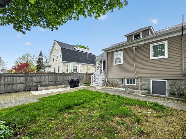 9 Hood St, Saugus, MA 01906