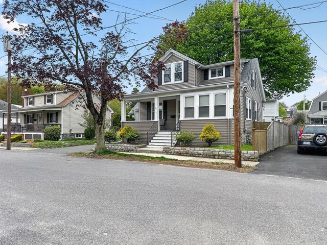 9 Hood St, Saugus, MA 01906