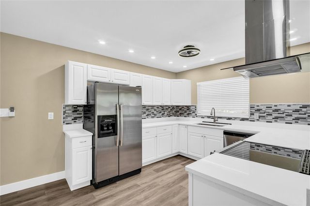 1001 JASMINE WAY, Clearwater, FL 33756