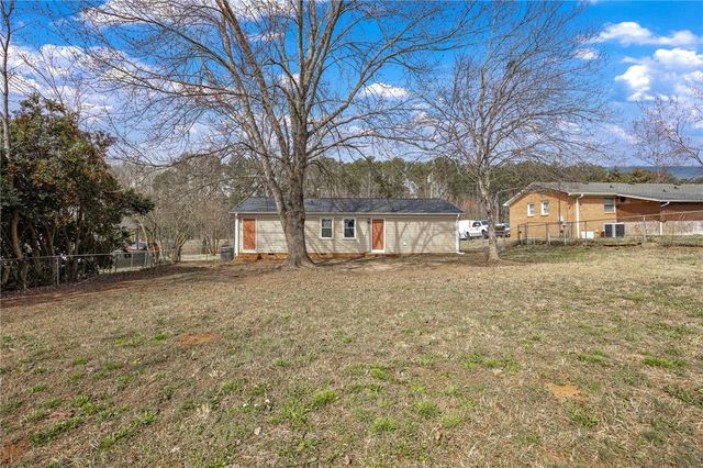 717 Old Stagecoach Road, Easley, SC 29642