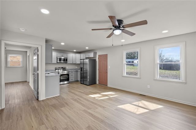 717 Old Stagecoach Road, Easley, SC 29642