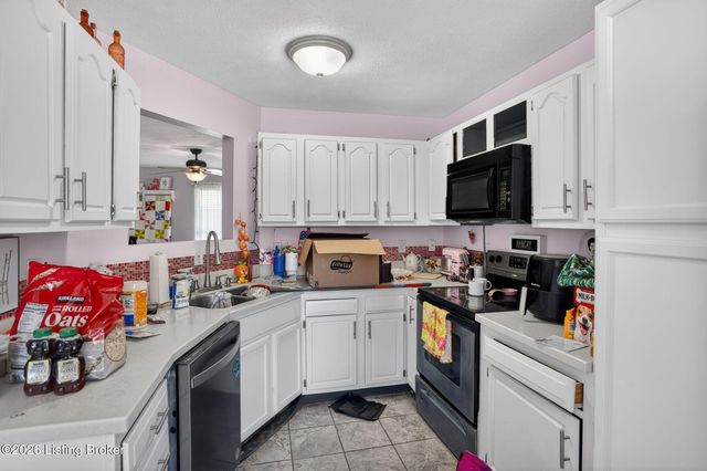 630 Picnic Hill Rd, Irvine, KY 40336