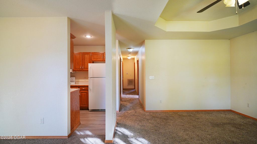 2521 S Adele Avenue, Joplin, MO 64804