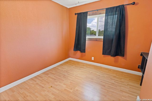 6202 Valley Pawn, San Antonio, TX 78250