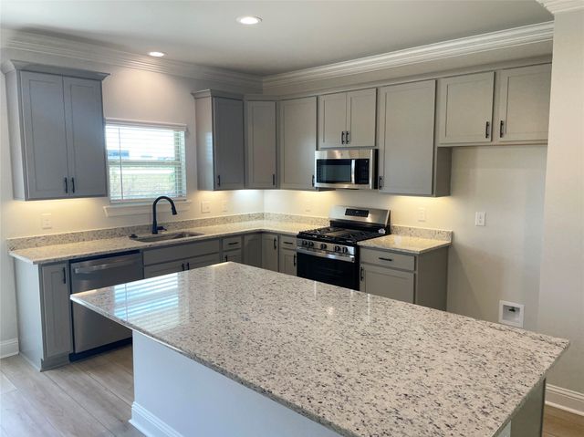 785 Venecia Drive, Bossier City, LA 71111