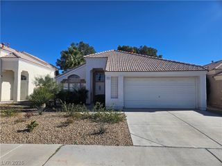 2320 Hunt Club Street, Las Vegas, NV 89128