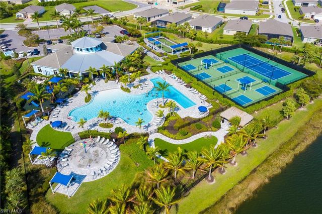 3286 Baravaldo CIR, Cape Coral, FL 33909