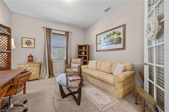 3286 Baravaldo CIR, Cape Coral, FL 33909