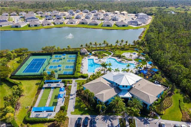 3286 Baravaldo CIR, Cape Coral, FL 33909