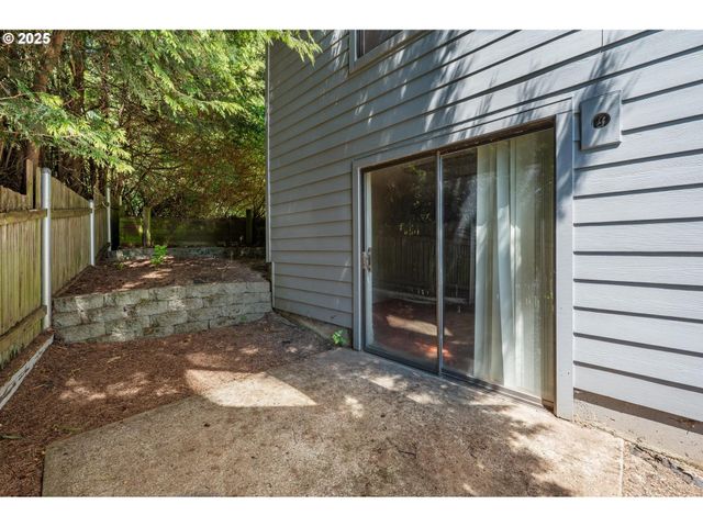 65 Sw PLEASANT VIEW Ave, Gresham, OR 97030