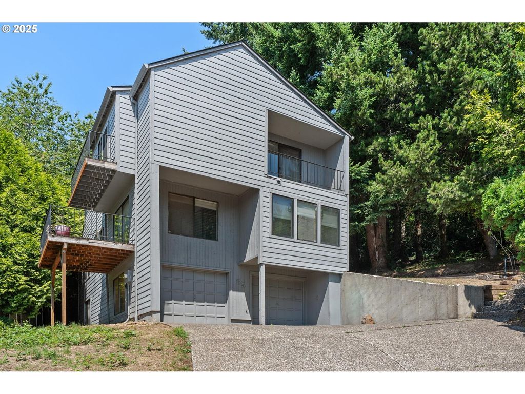 65 Sw PLEASANT VIEW Ave, Gresham, OR 97030