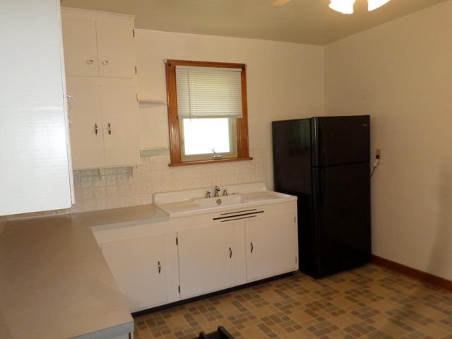 1909 91st STREET, Pleasant Prairie, WI 53158