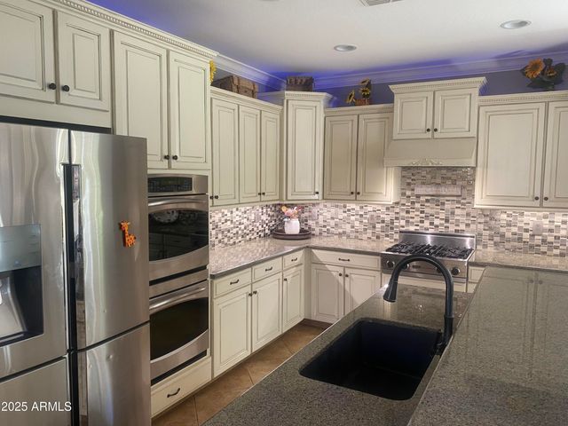 2946 N BEVERLY Place, Buckeye, AZ 85396