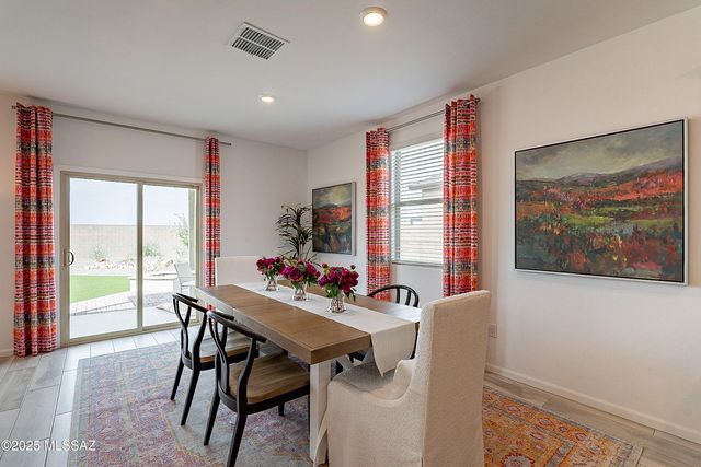 10498 W Beaman Lane, Marana, AZ 85653