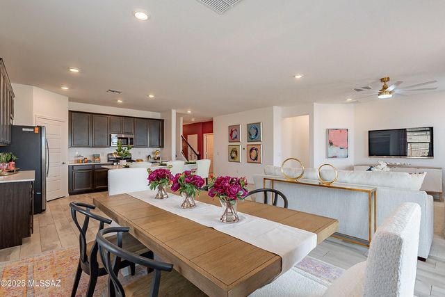 10498 W Beaman Lane, Marana, AZ 85653