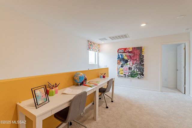 10498 W Beaman Lane, Marana, AZ 85653