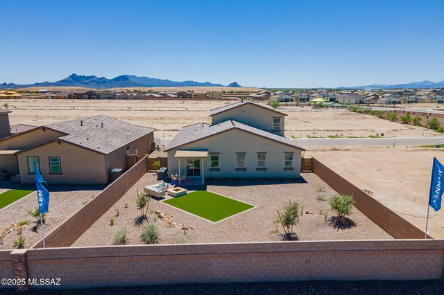10498 W Beaman Lane, Marana, AZ 85653