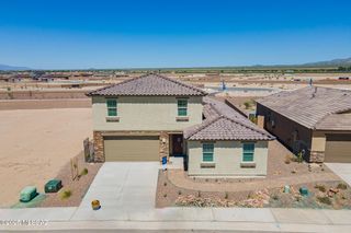 10498 W Beaman Lane, Marana, AZ 85653