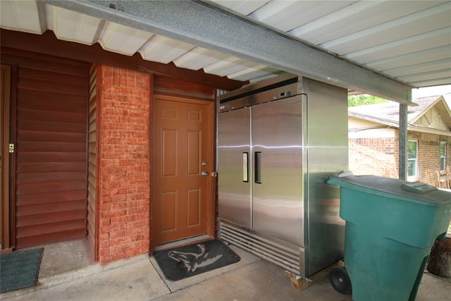 2110 Duchess Drive, Sherman, TX 75090