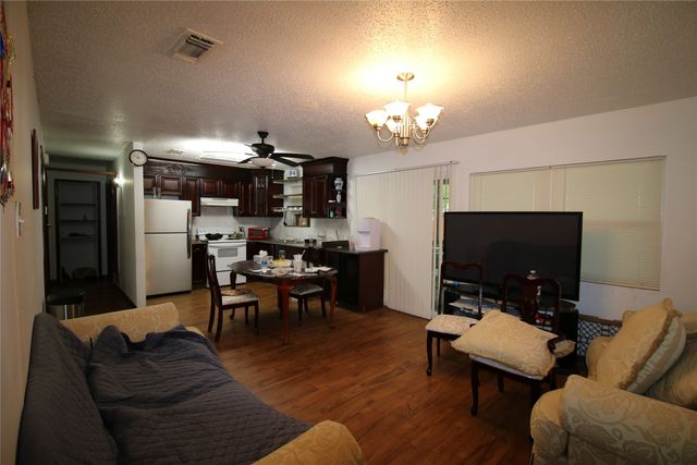 2110 Duchess Drive, Sherman, TX 75090