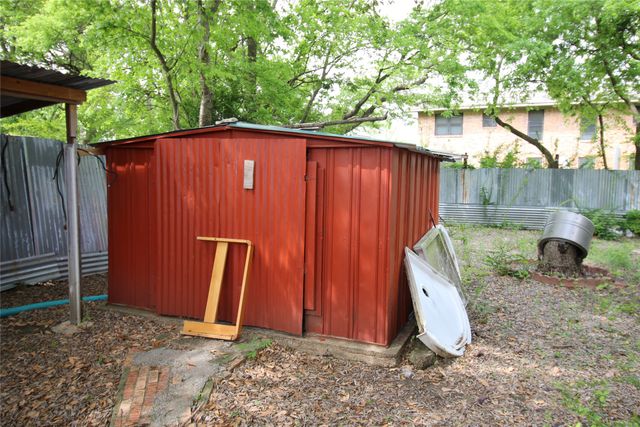 2110 Duchess Drive, Sherman, TX 75090