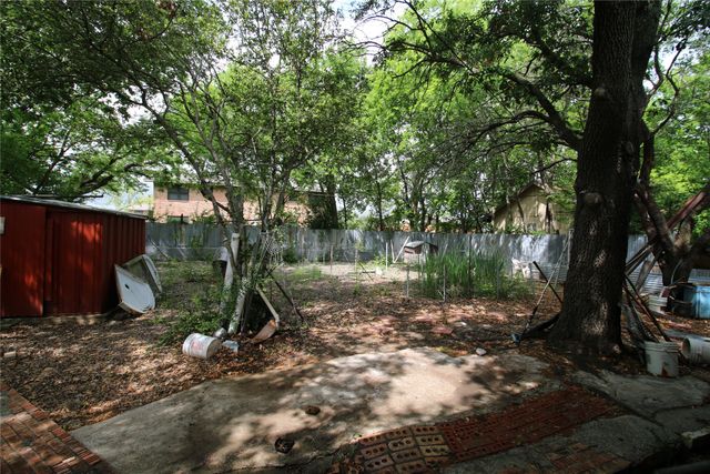 2110 Duchess Drive, Sherman, TX 75090