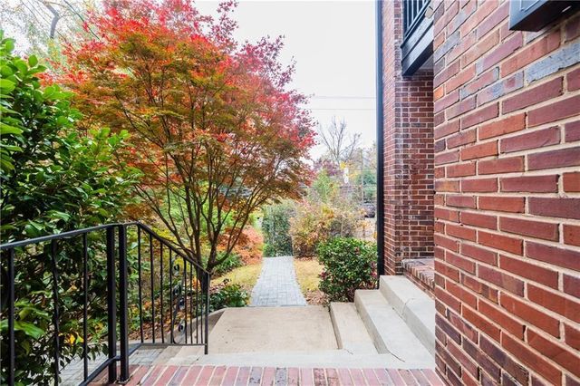 360 8th NE Street, Atlanta, GA 30309