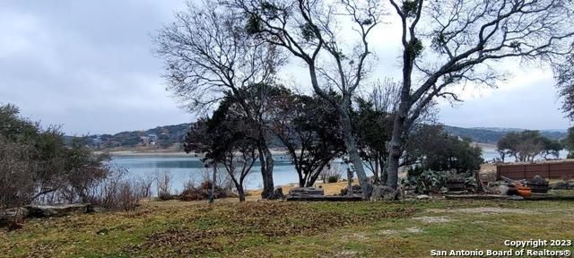 119 CEDAR TREE LN, Canyon Lake, TX 78133