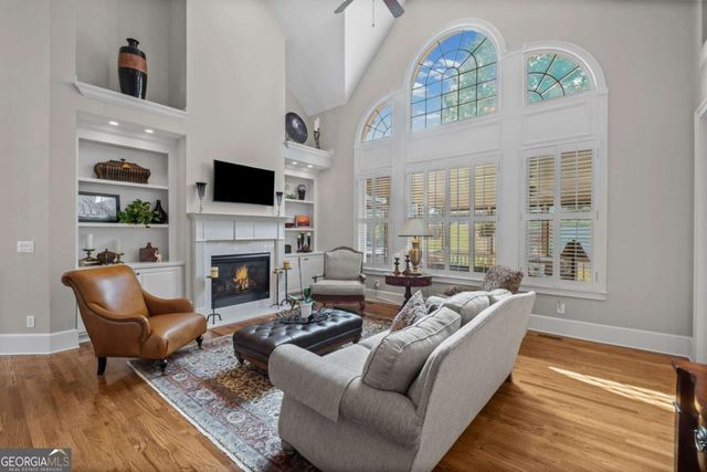 200 Wexford Court, Canton, GA 30115
